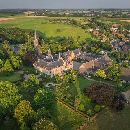 Kasteel Mheer D'hotes 3* Noorbeek